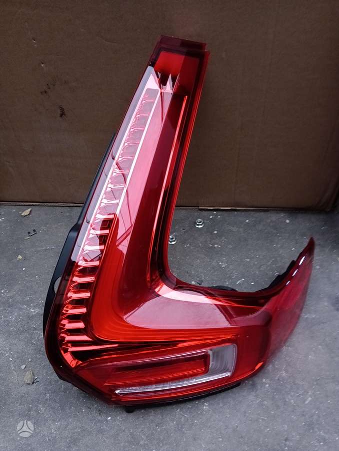 Volvo XC40 body parts