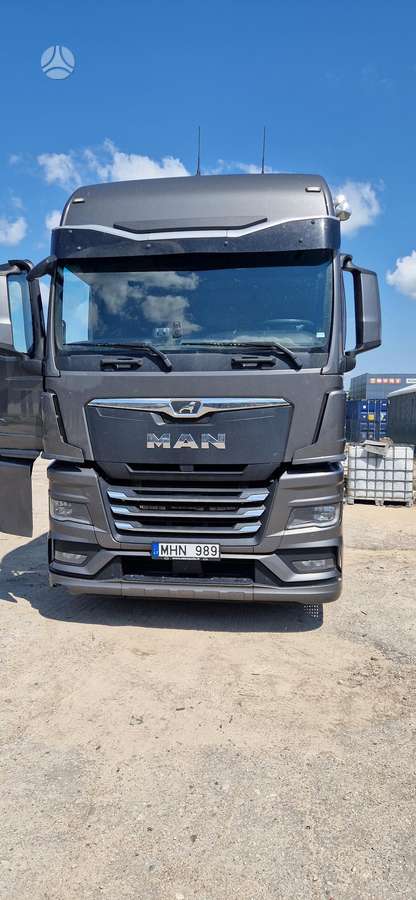 MAN Tgx 3, 2 miegamosios vietos
