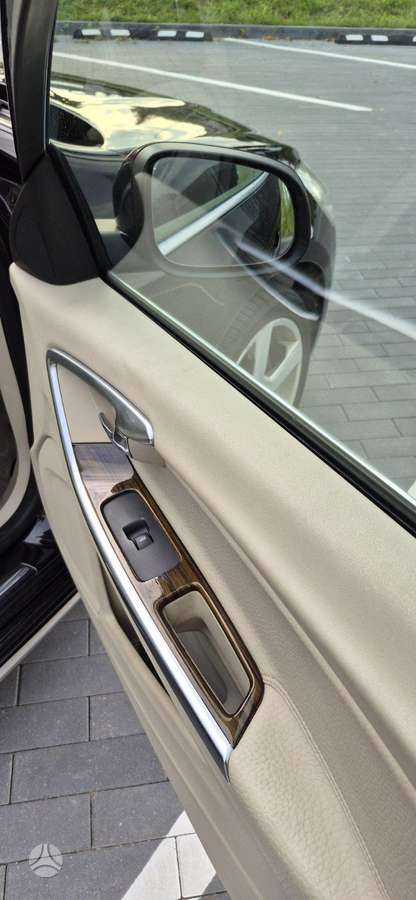 Volvo S60, 2.4 l., Седан