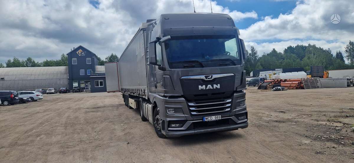MAN Tgx 3, double sleeper