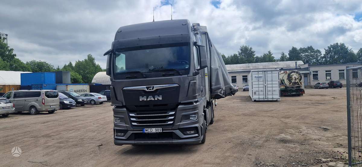 MAN Tgx 3, 2 спальных места