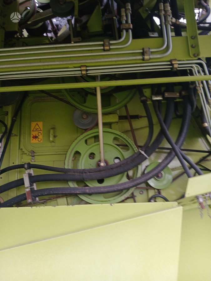 Claas Lexion 450, combine harvesters