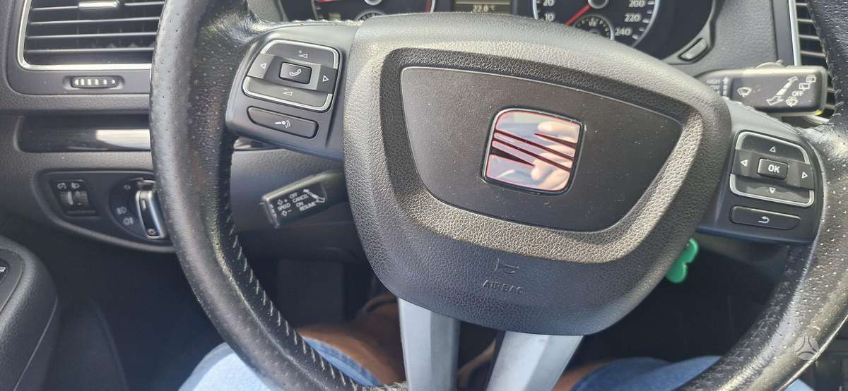 Seat Alhambra, 2.0 l., Минивэн