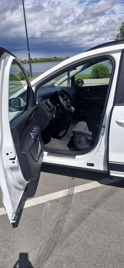 Seat Alhambra, 2.0 l., Минивэн