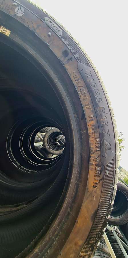 Barum Bravris 5, summer 215/45 R17