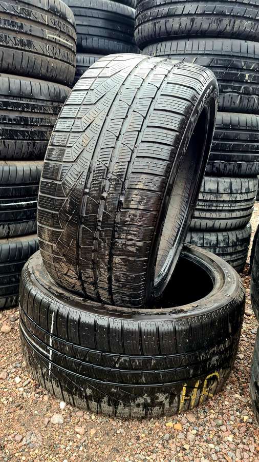 Pirelli SottoZero, winter 275/35 R19