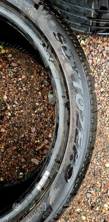 Pirelli SottoZero, winter 275/35 R19