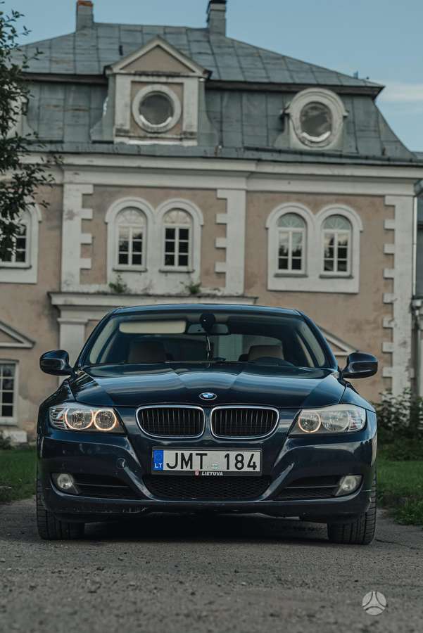 BMW 320, 2.0 l., sedanas