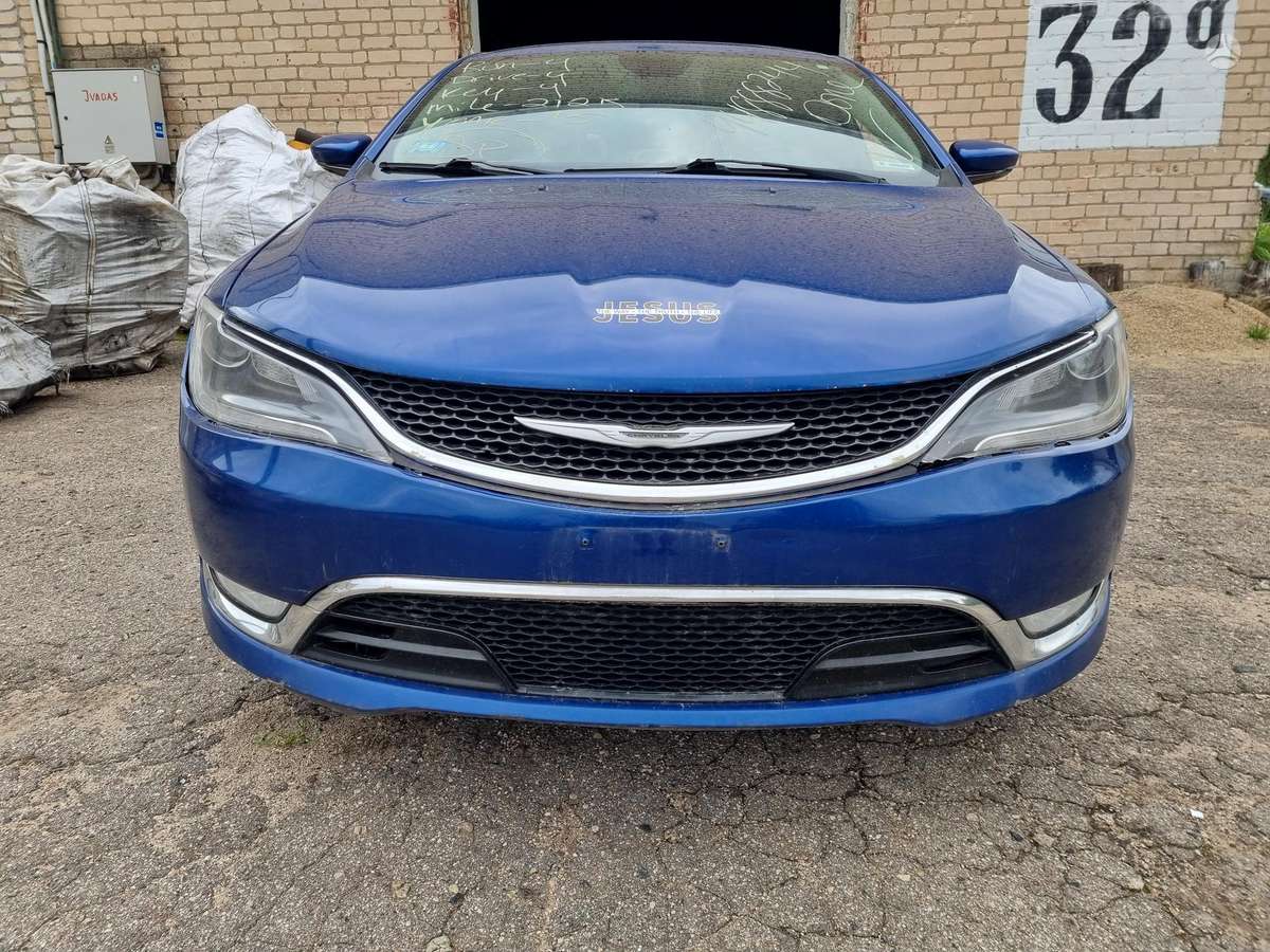 Chrysler 200 Chrysler 200c