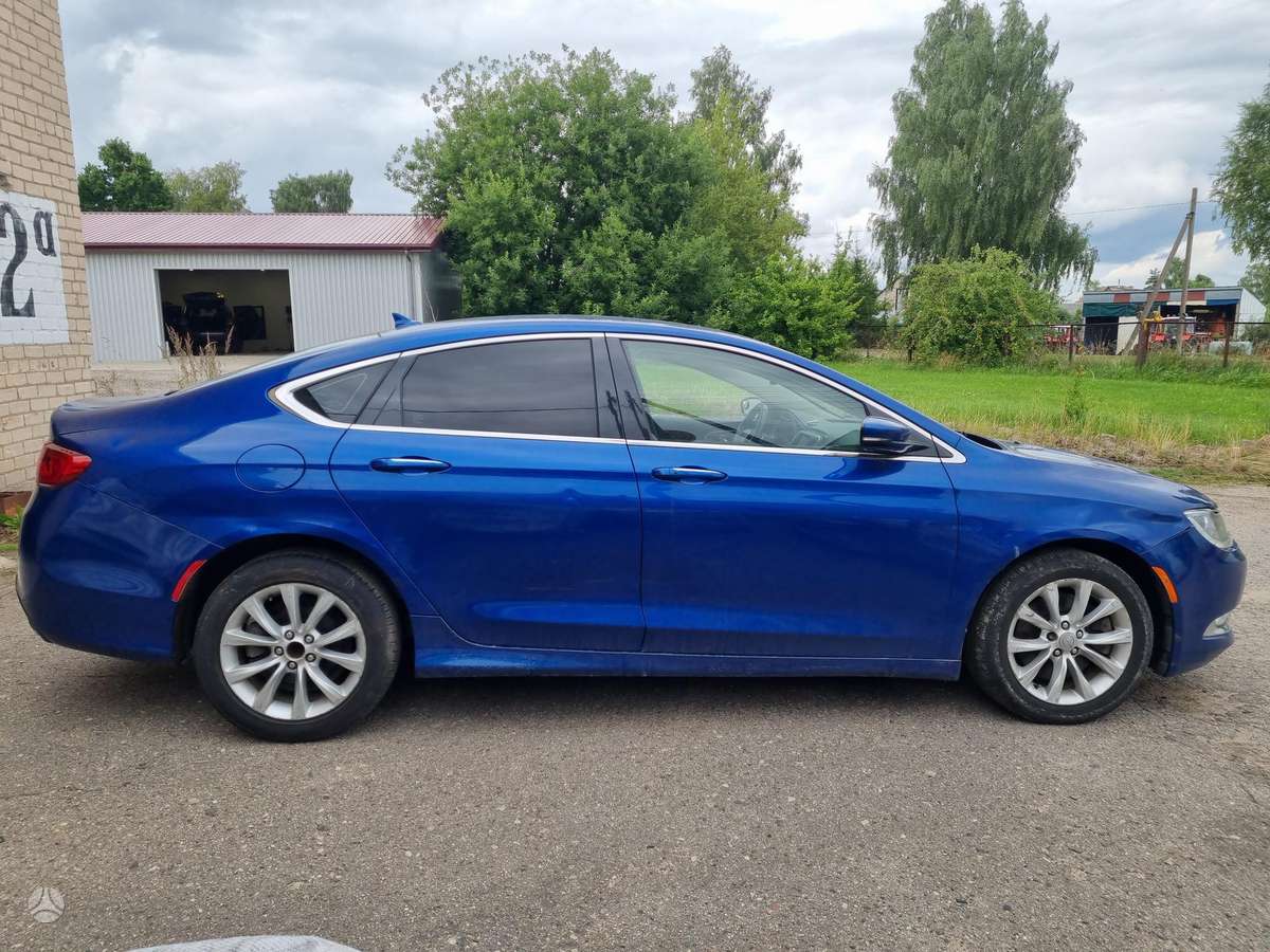 Chrysler 200 Chrysler 200c
