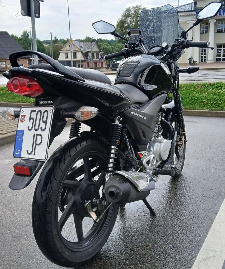 Honda CBF 125cc, street / classic