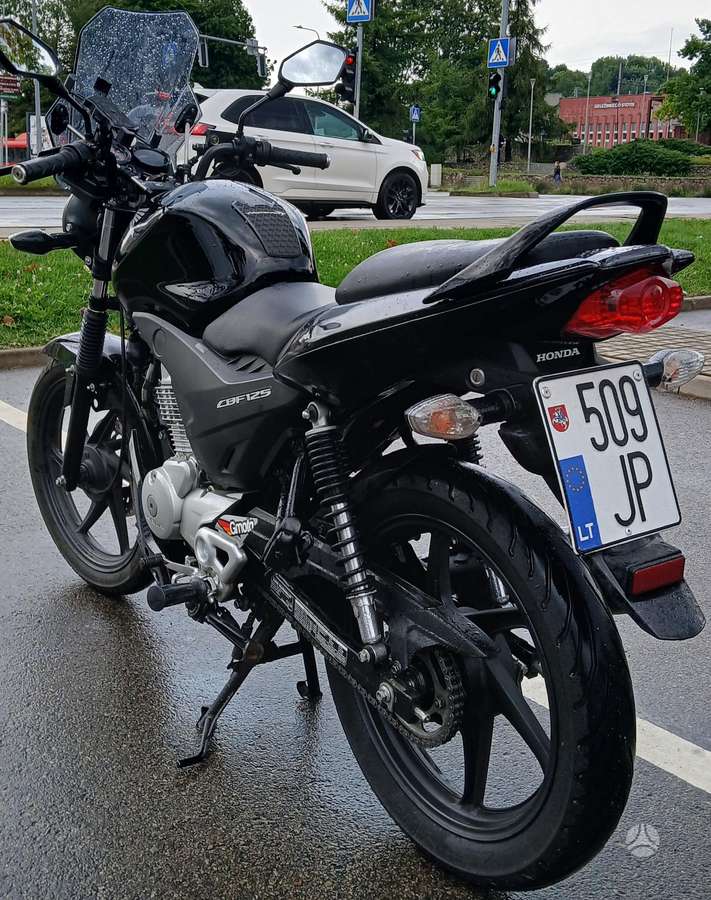 Honda CBF 125cc, street / classic