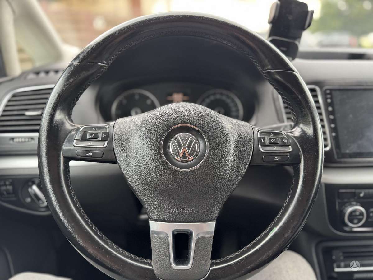 Volkswagen Sharan, 2.0 l., Универсал
