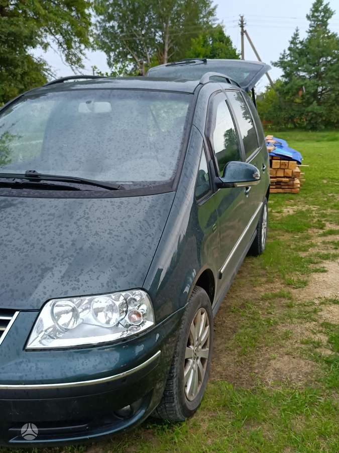 Volkswagen Sharan - 4