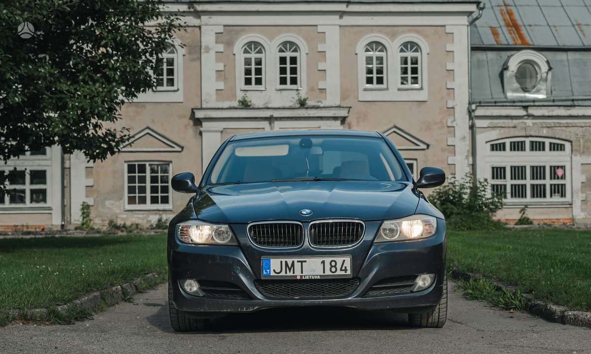 BMW 320, 2.0 l., sedanas