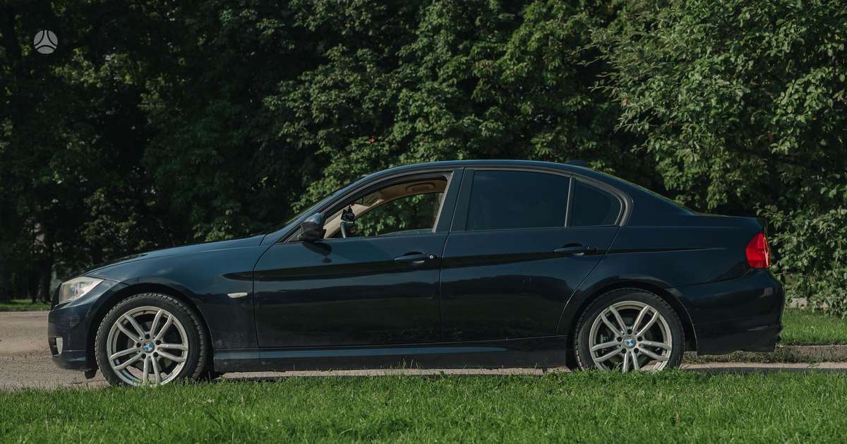 BMW 320, 2.0 l., sedanas