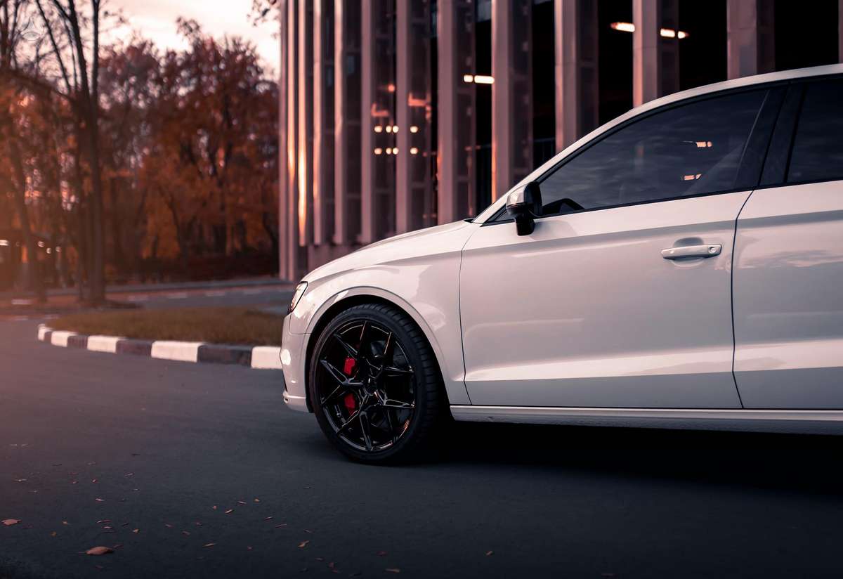 Audi A3, 2.0 l., saloon / sedan