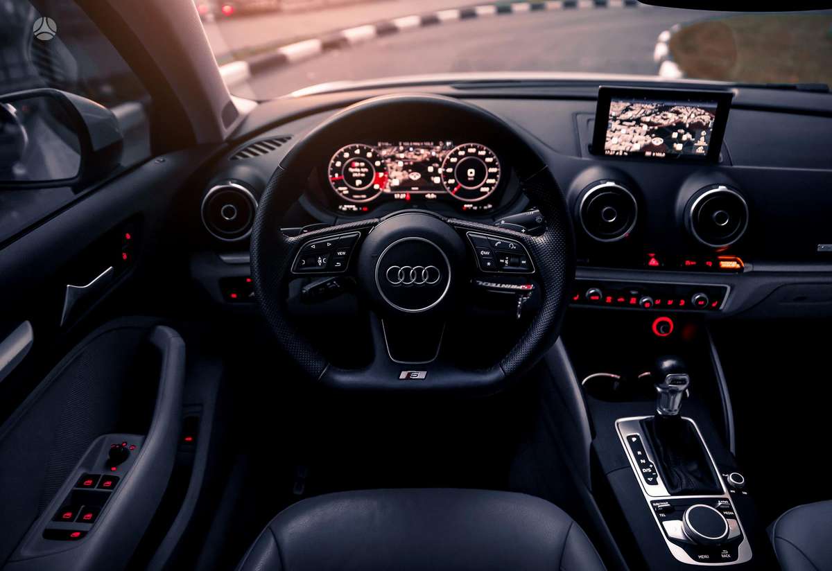 Audi A3, 2.0 l., Седан