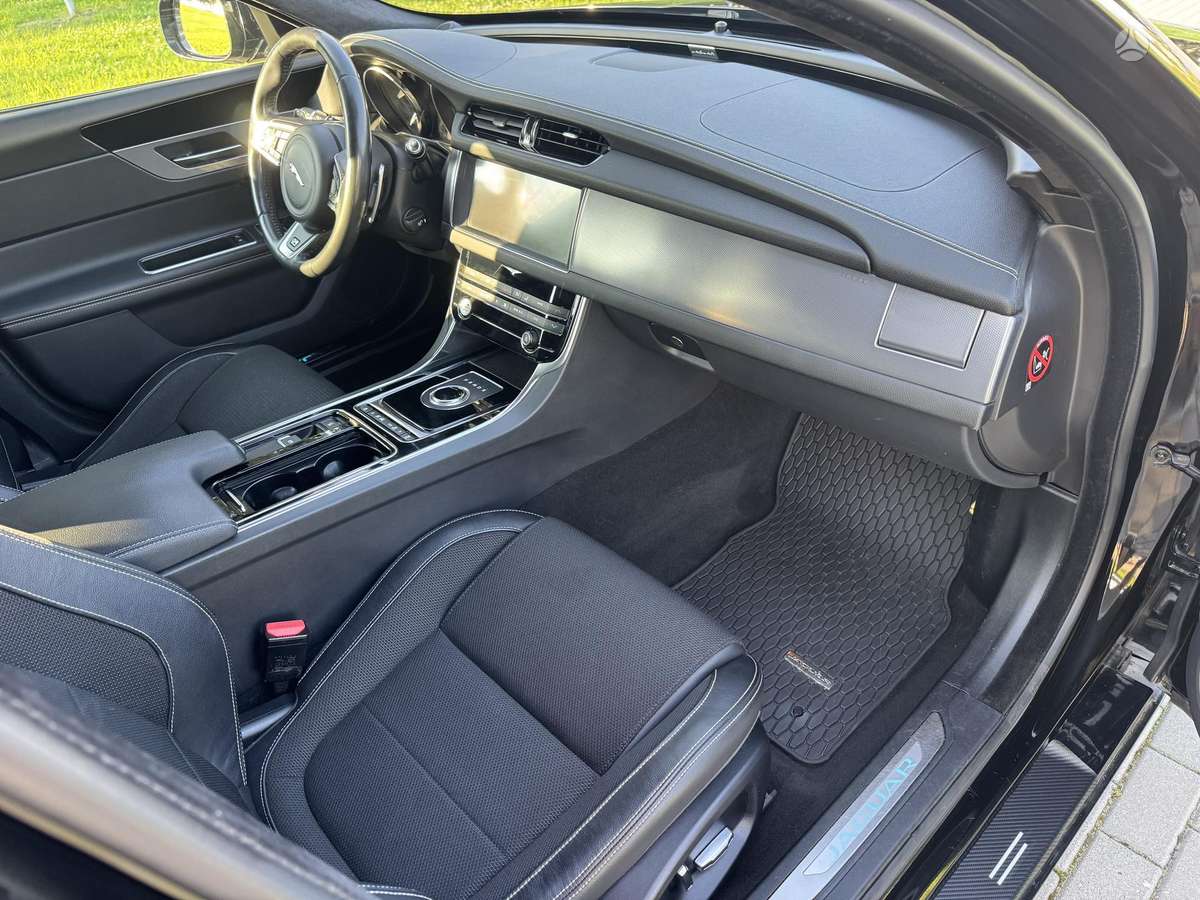 Jaguar XF, 2.0 l., Универсал