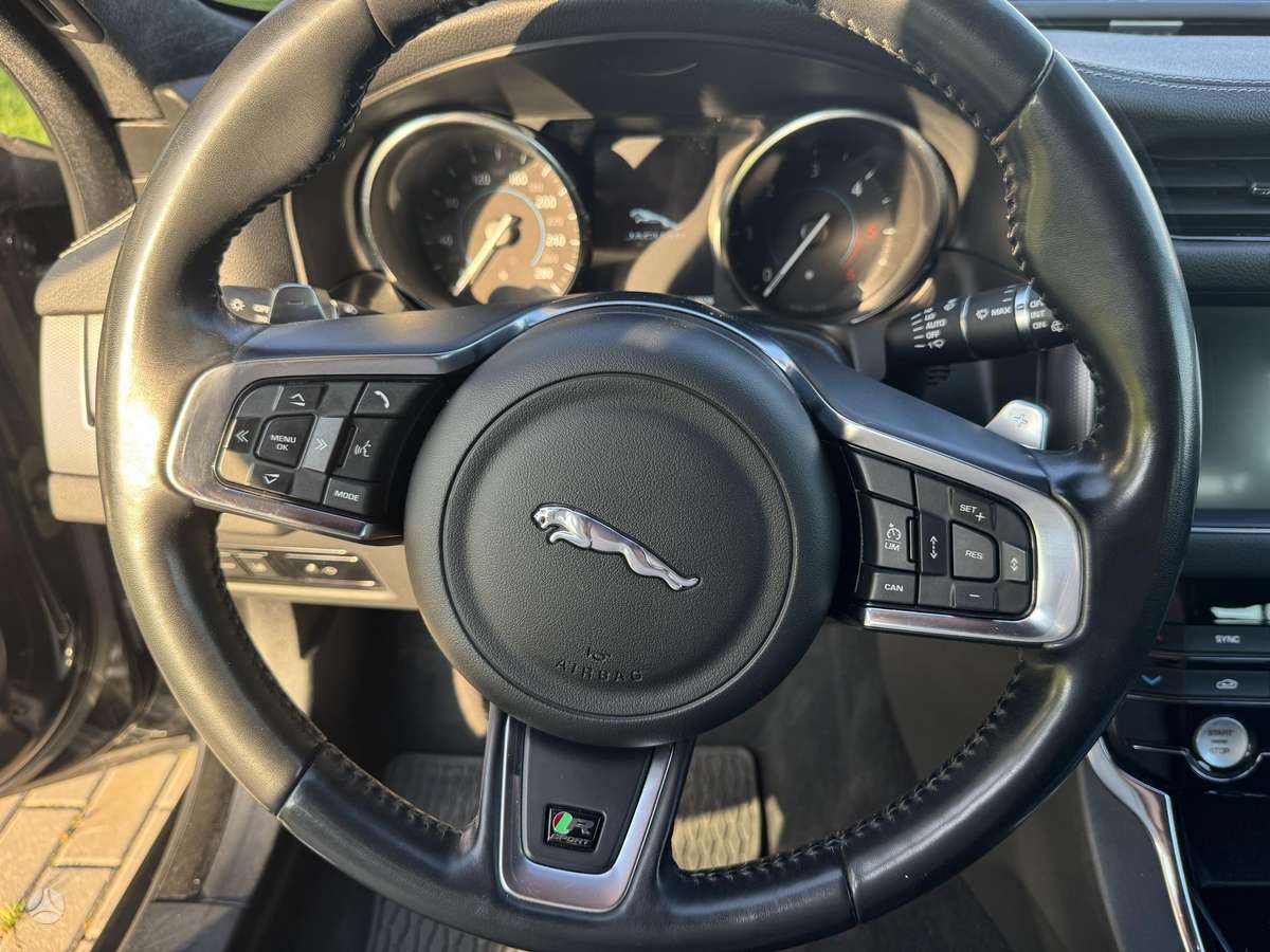 Jaguar XF, 2.0 l., Универсал