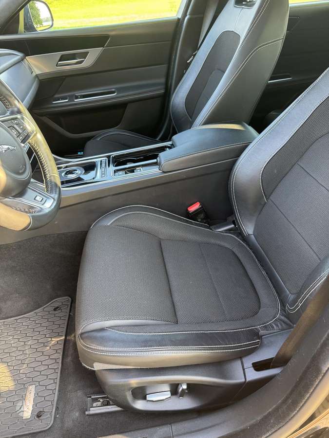 Jaguar XF, 2.0 l., Универсал