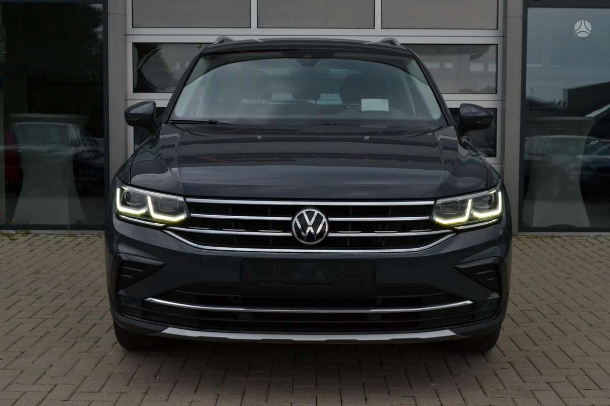 Volkswagen Tiguan - 3