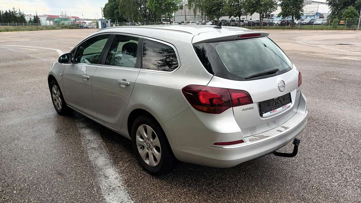 Opel Astra, 1.6 l., Универсал