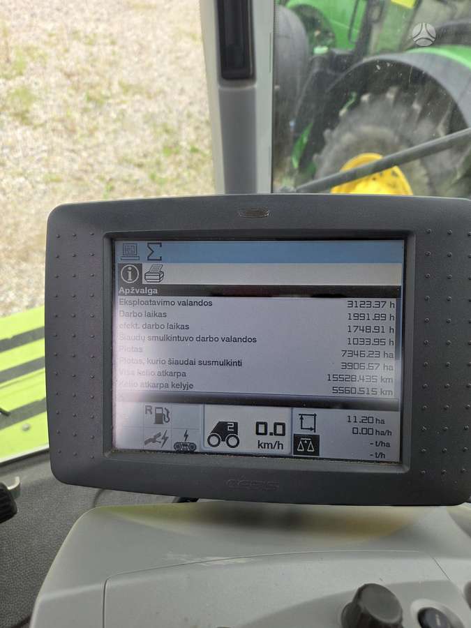 Claas Lexion 770 TT, combine harvesters