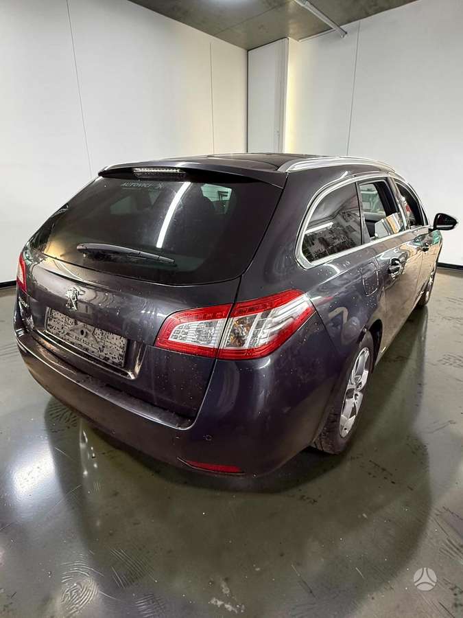Peugeot 508 по частям. Dalis siunciame
