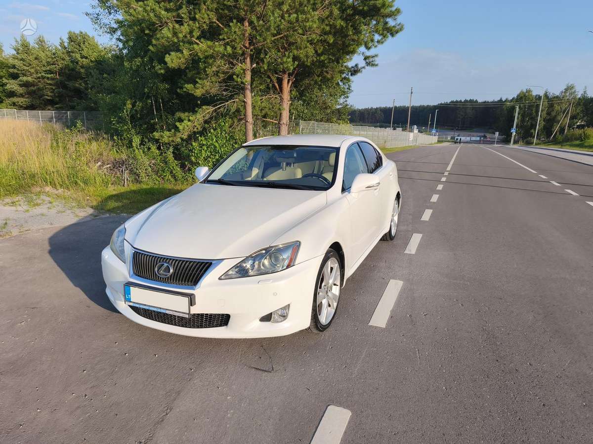Lexus IS 220, 2.2 l., Седан