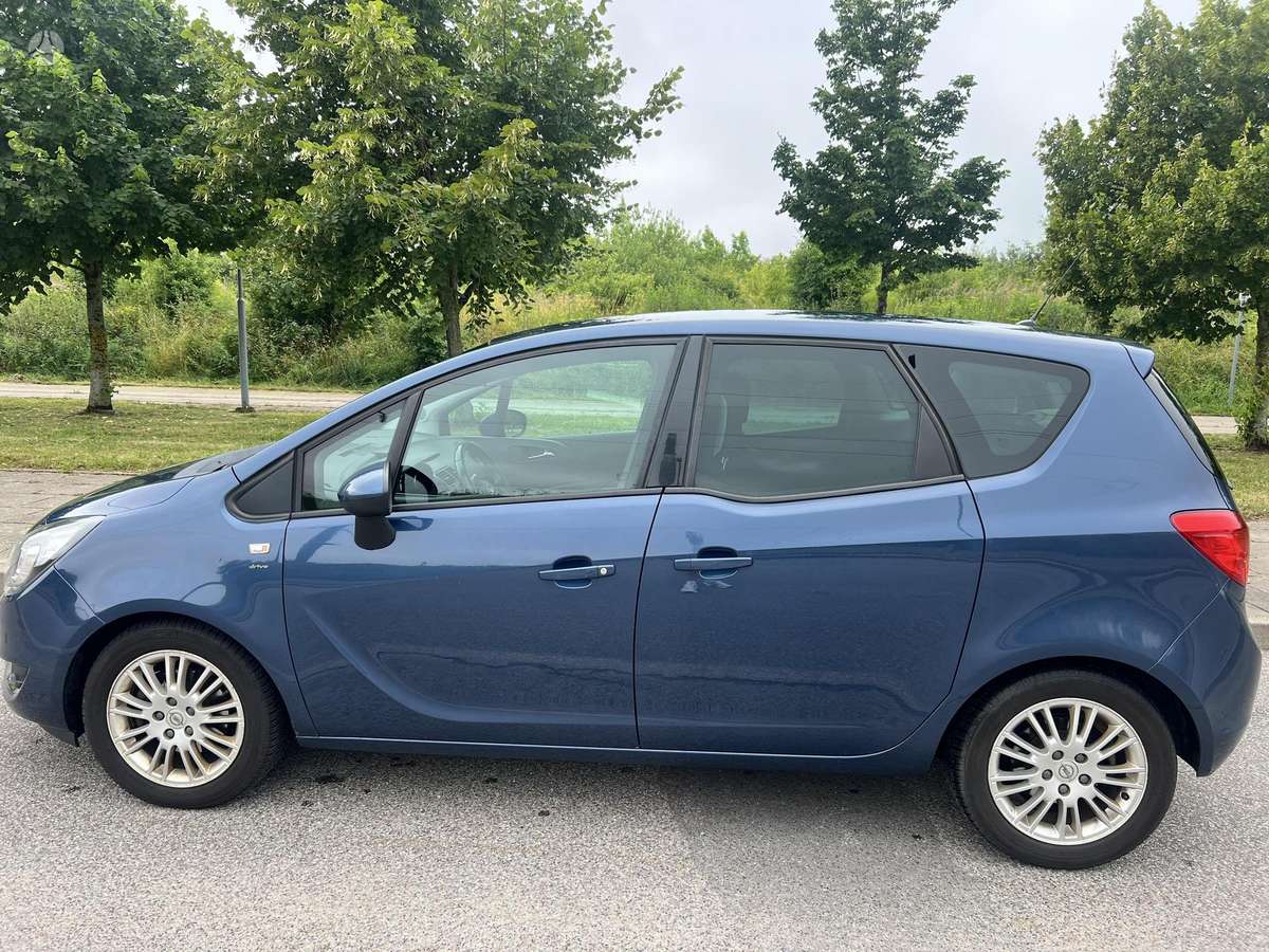 Opel Meriva, 1.4 l., Минивэн
