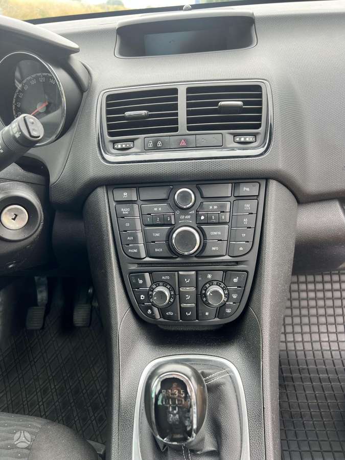 Opel Meriva, 1.4 l., Минивэн