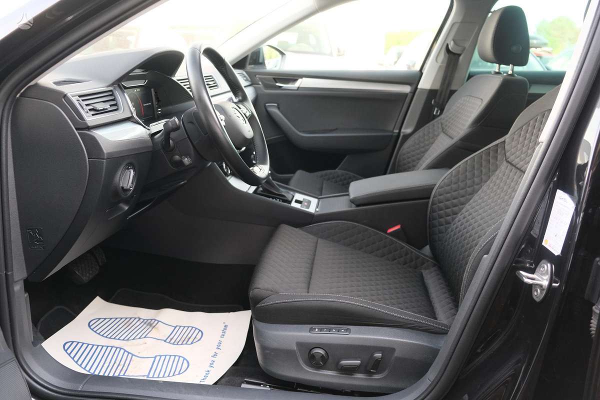 Skoda Superb, 1.5 l., hatchback
