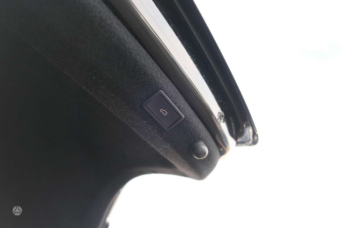Skoda Superb, 1.5 l., Хэтчбек