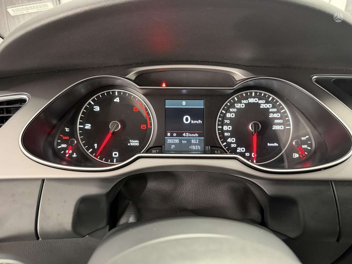 Audi A4, 3.0 l., Универсал
