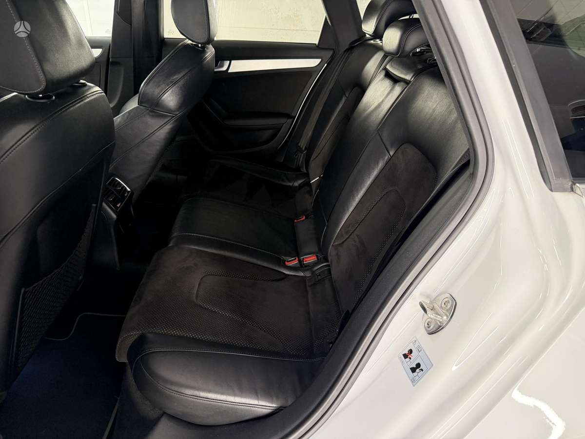 Audi A4, 3.0 l., Универсал
