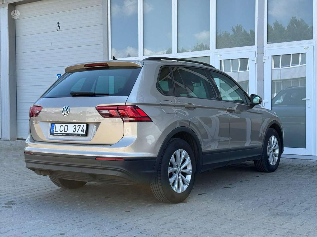 Volkswagen Tiguan - 3