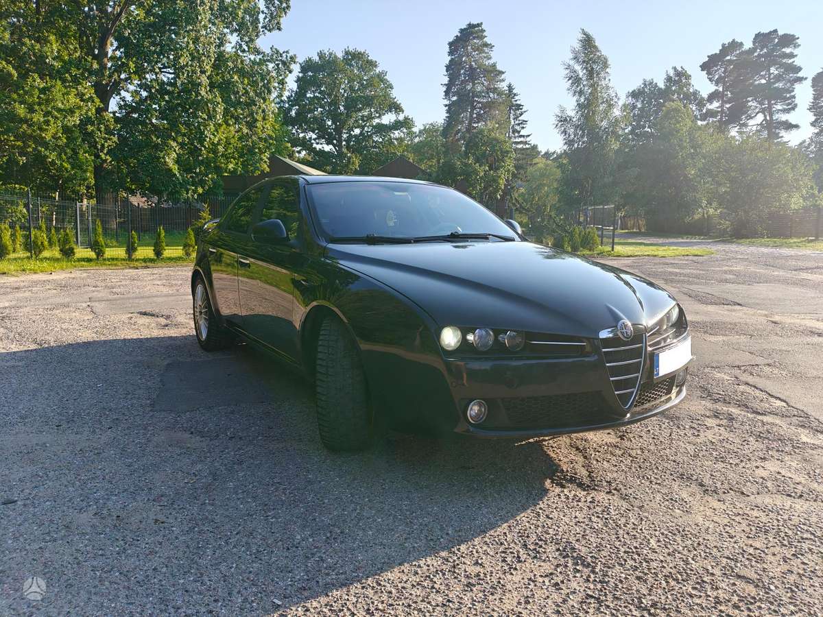 Alfa Romeo 159, 2.2 l., Седан