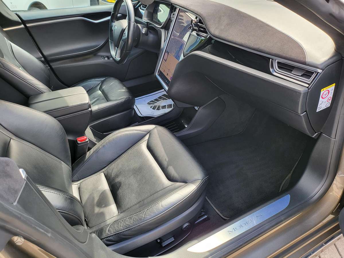 Tesla Model S, 85 kWh, sedanas