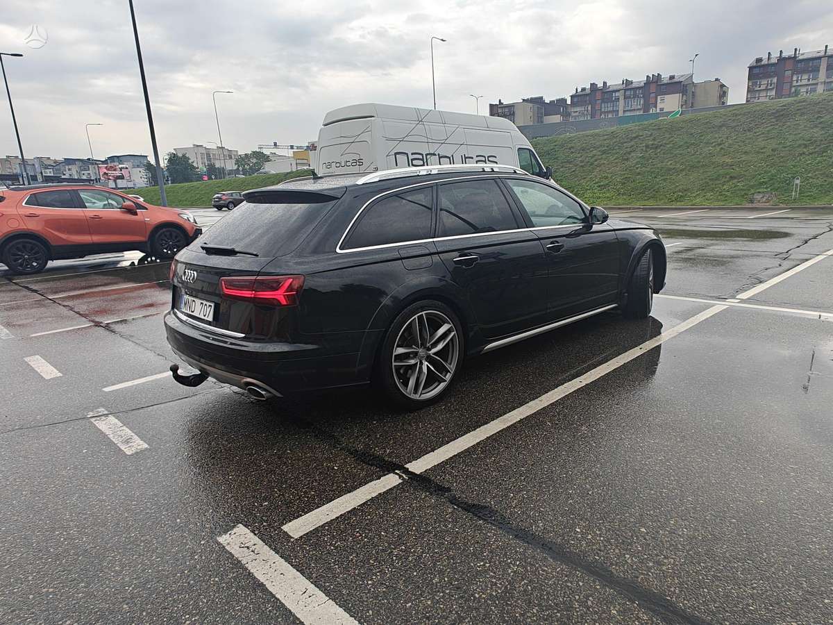 Audi A6 allroad, 3.0 l., Универсал