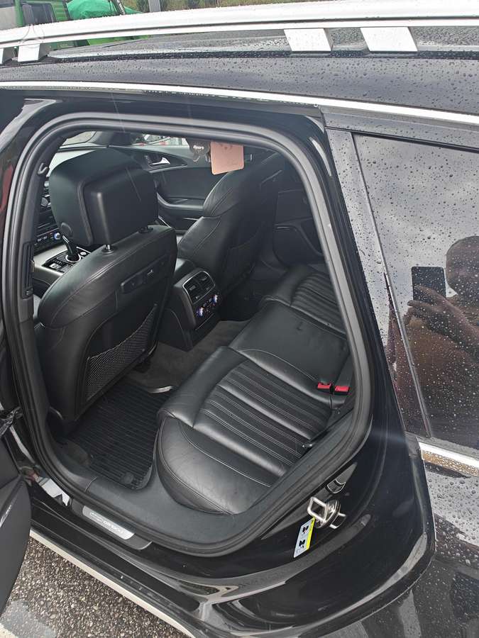 Audi A6 allroad, 3.0 l., Универсал