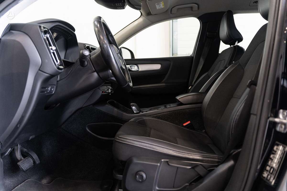 Volvo XC40 - 10