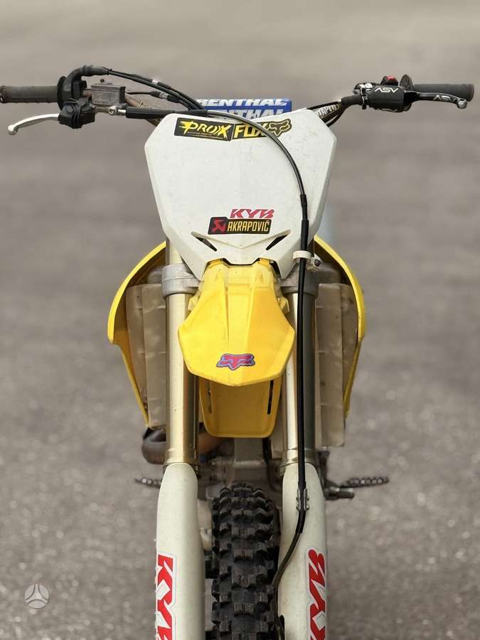 Suzuki RMZ 450cc, motocross