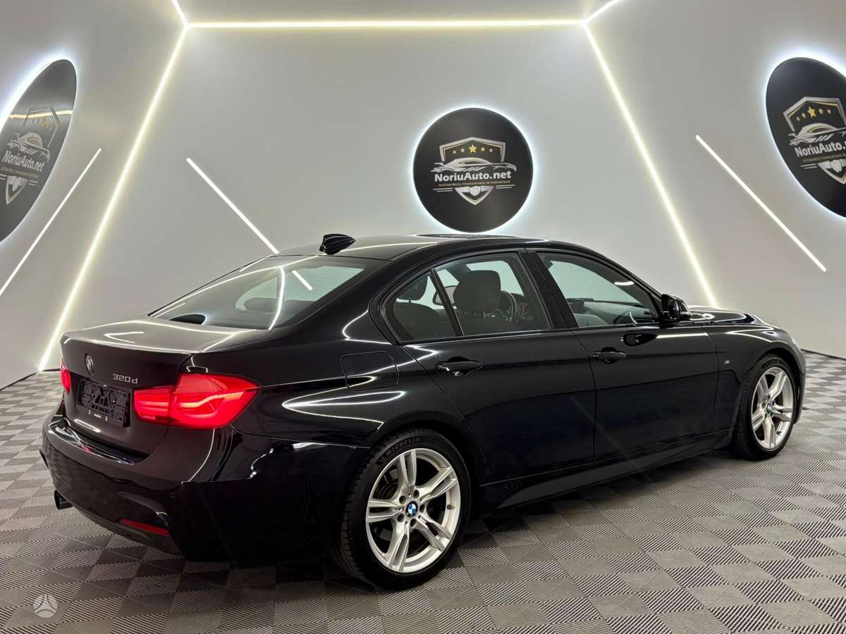 BMW 320, 2.0 l., Седан