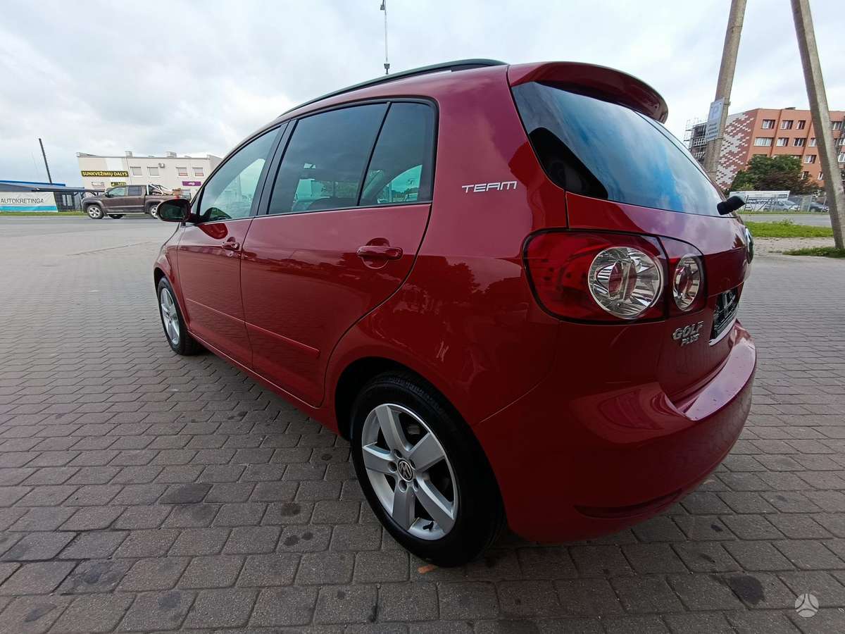Volkswagen Golf Plus, 1.2 l., Минивэн