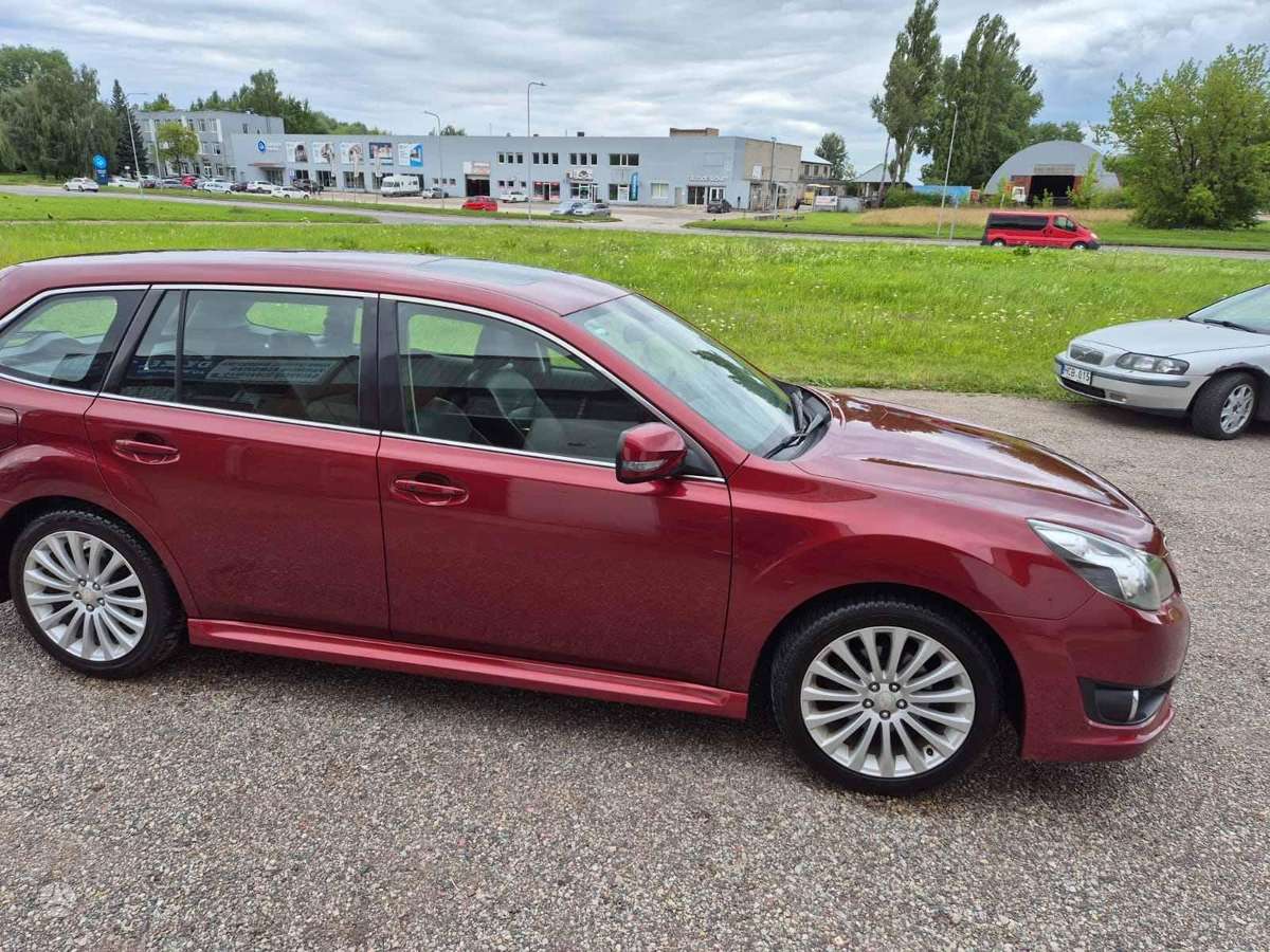 Subaru Legacy, 2.5 l., Универсал
