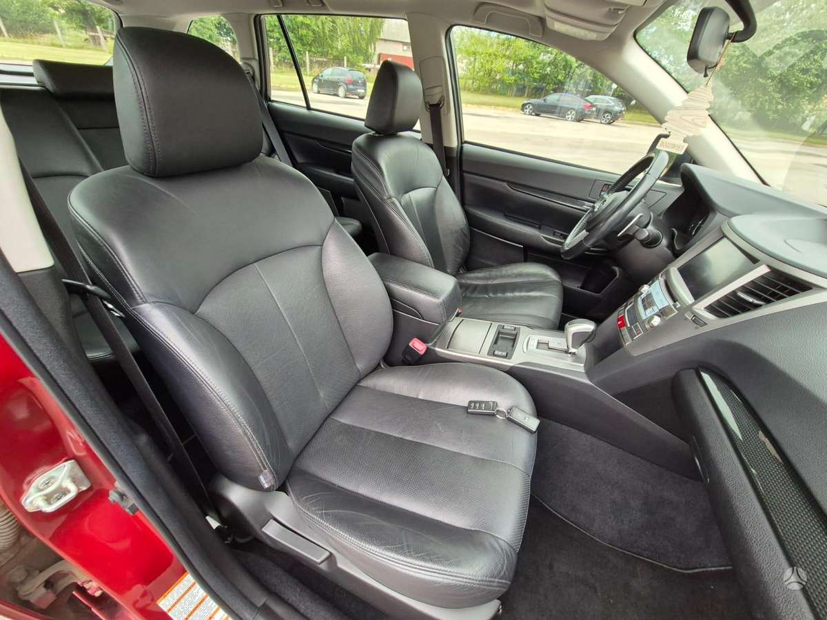 Subaru Legacy, 2.5 l., wagon