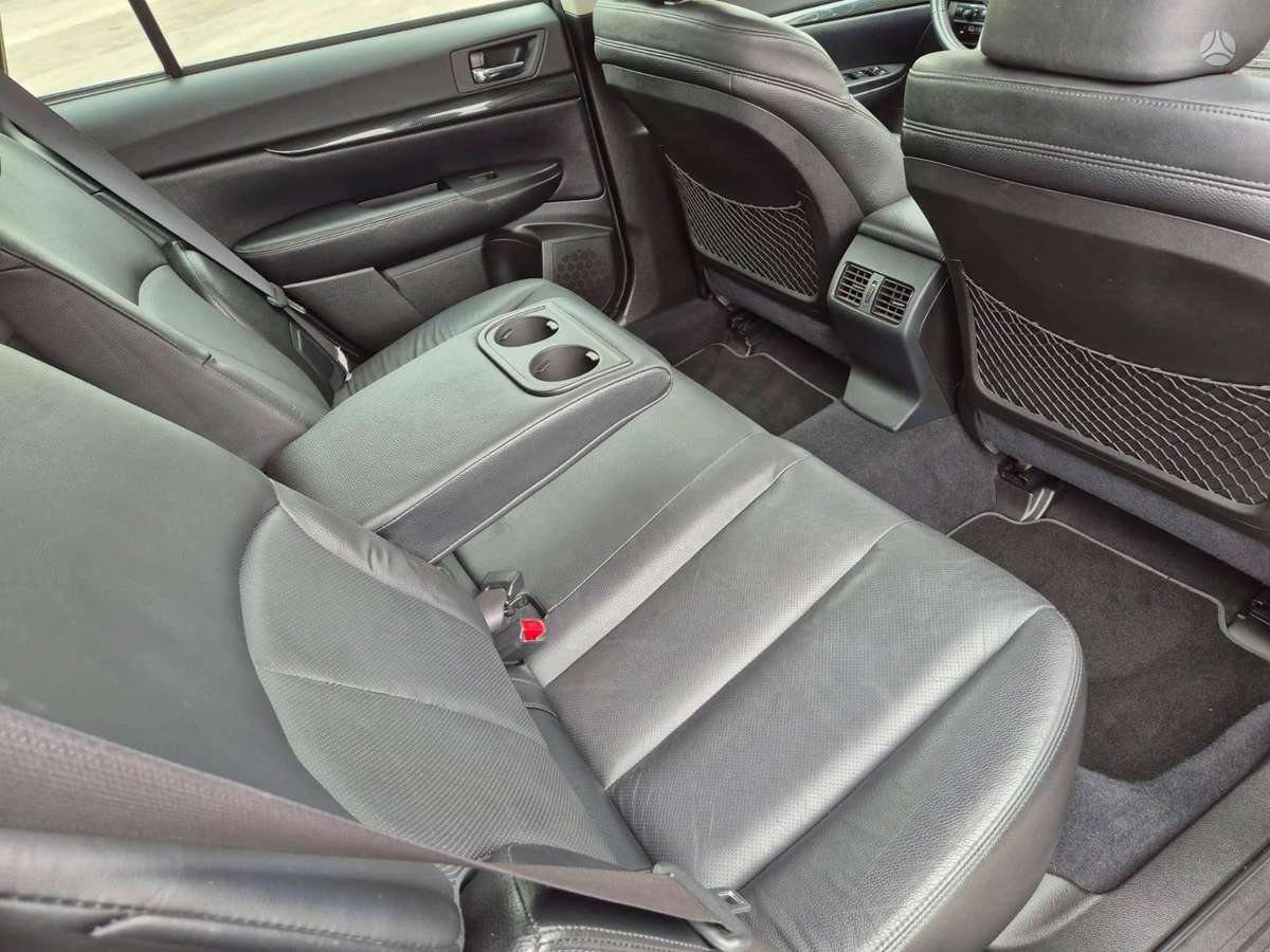 Subaru Legacy, 2.5 l., Универсал