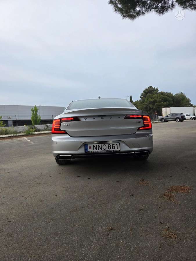 Volvo S90, 2.0 l., Седан