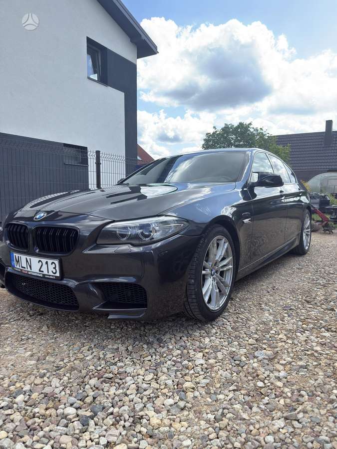 BMW 535, 3.0 l., Седан